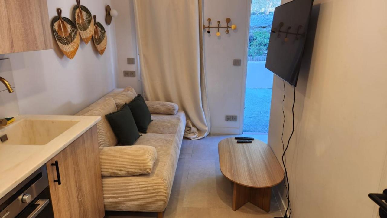 Charmant Studio Saint-Tropez Buitenkant foto